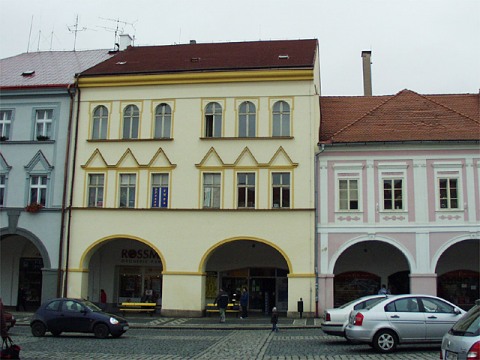 Pron�jem komer. prostor