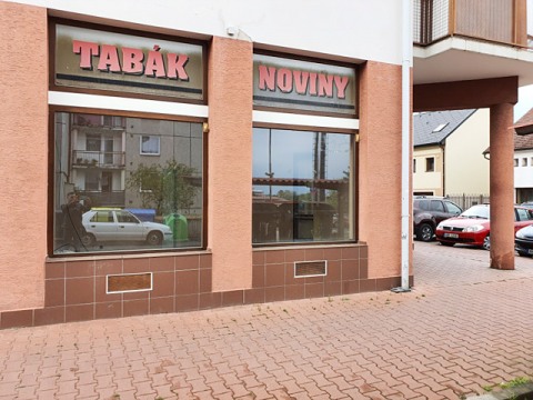 Pron�jem komer. prostor