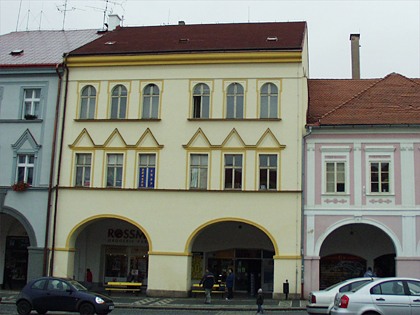 Pron�jem nebyt. prostor